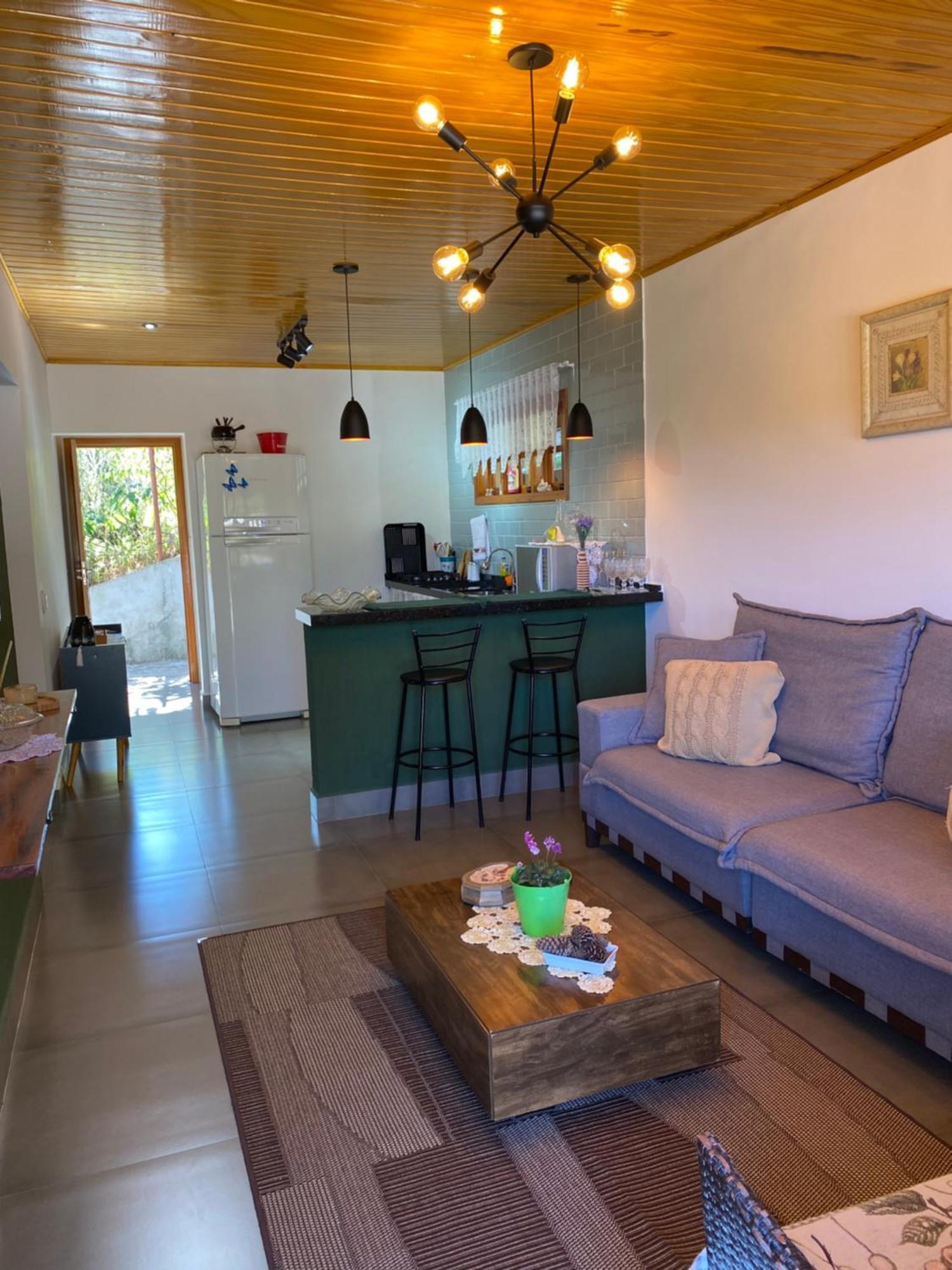 Апартаменты Casa Aconchegante Na Montanha Кампус-ду-Жордау Экстерьер фото